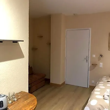 De La Vallee Bed & Breakfast 3*